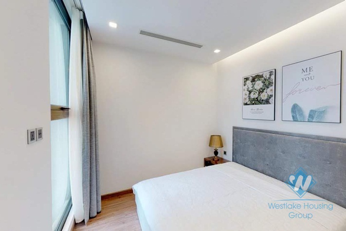 Nice and luxury one bedroom apartment for rent in Vinhome Metropolis, Ha Noi